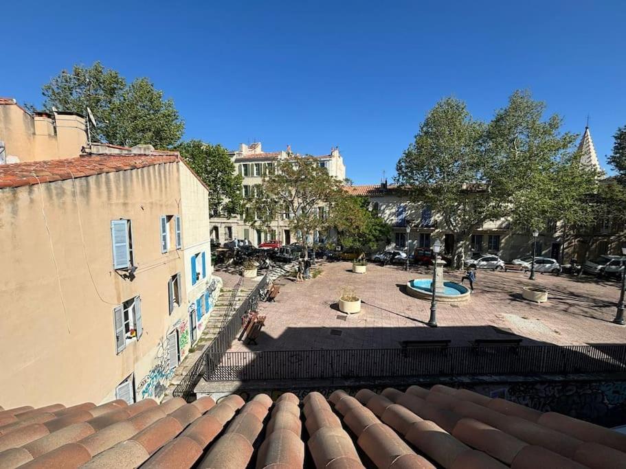Perle Au Milieu Du Panier Avec Terrasse Magnifique * Marseilles